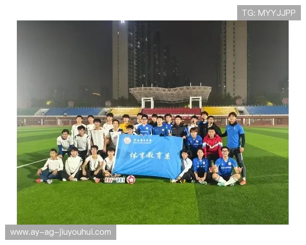 梅州初中足球赛激燃开场青少年绿茵拼搏展现校园体育精神风采魅力